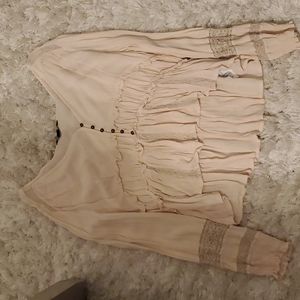 American Eagle Long Sleeve Tee